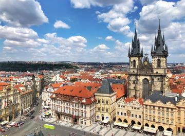 2018 Czech UHK summer vacation short-term exchange