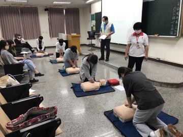 1121202 CPR+AED 180分鐘訓練班