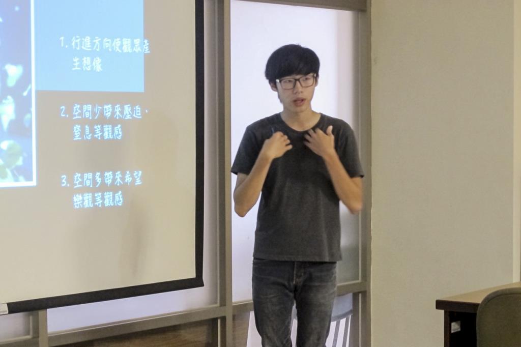 培養接待與記者能力 新港藝術高中到長榮大學進行課培