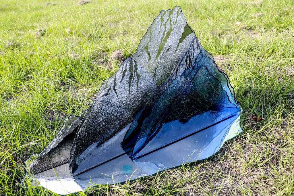長榮大學文創學程李曼華榮獲德國慕斯特「第十一屆國際玻璃雕塑與花園展」入選