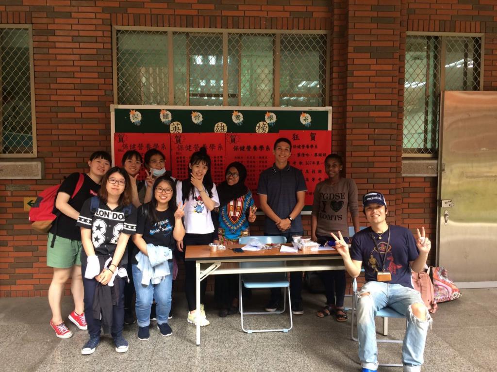 用食物拓展國際視野  長榮大學永續發展國際生非洲美食便當熱銷