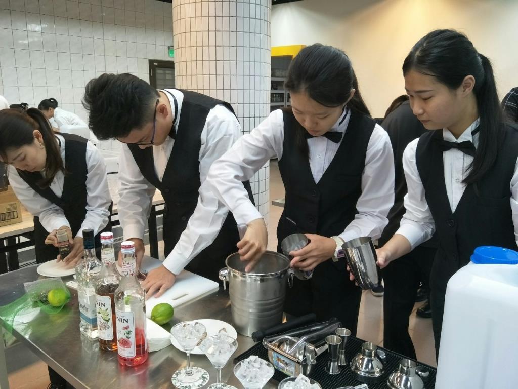 協助寶來社區發展   長榮大學舉辦寶來梅飲料調製大賽