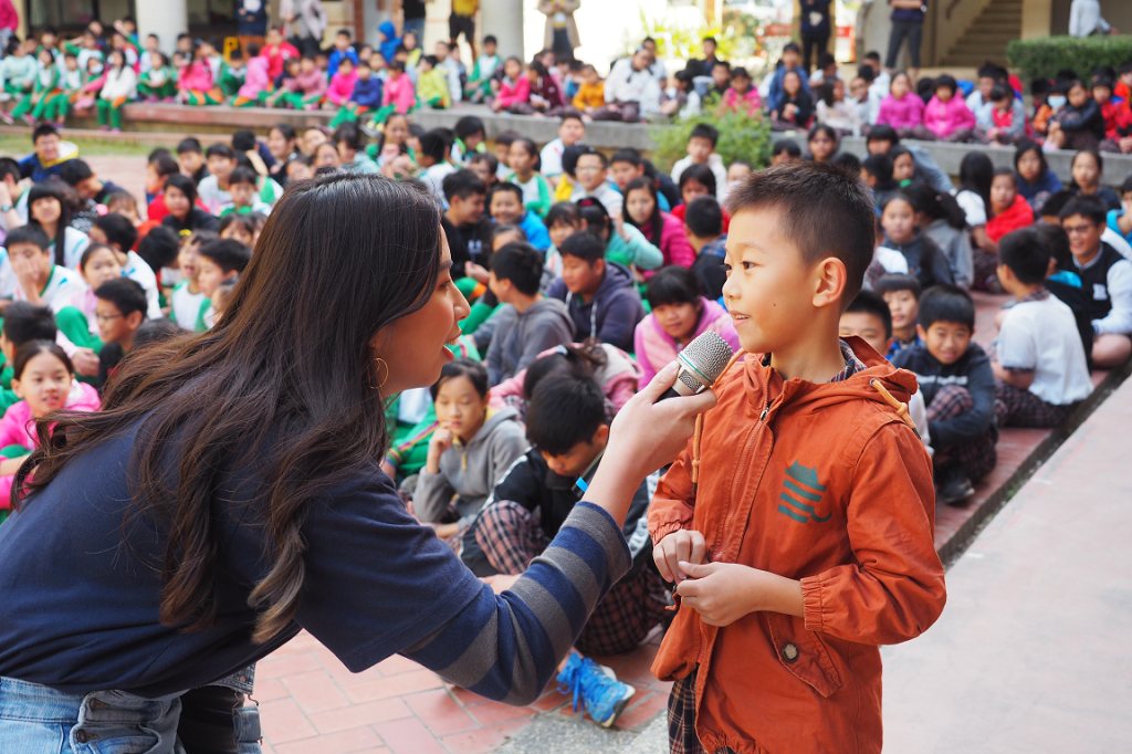 落實在地關懷 長榮大學健心系至歸仁區紅瓦厝國小宣導臉部平權