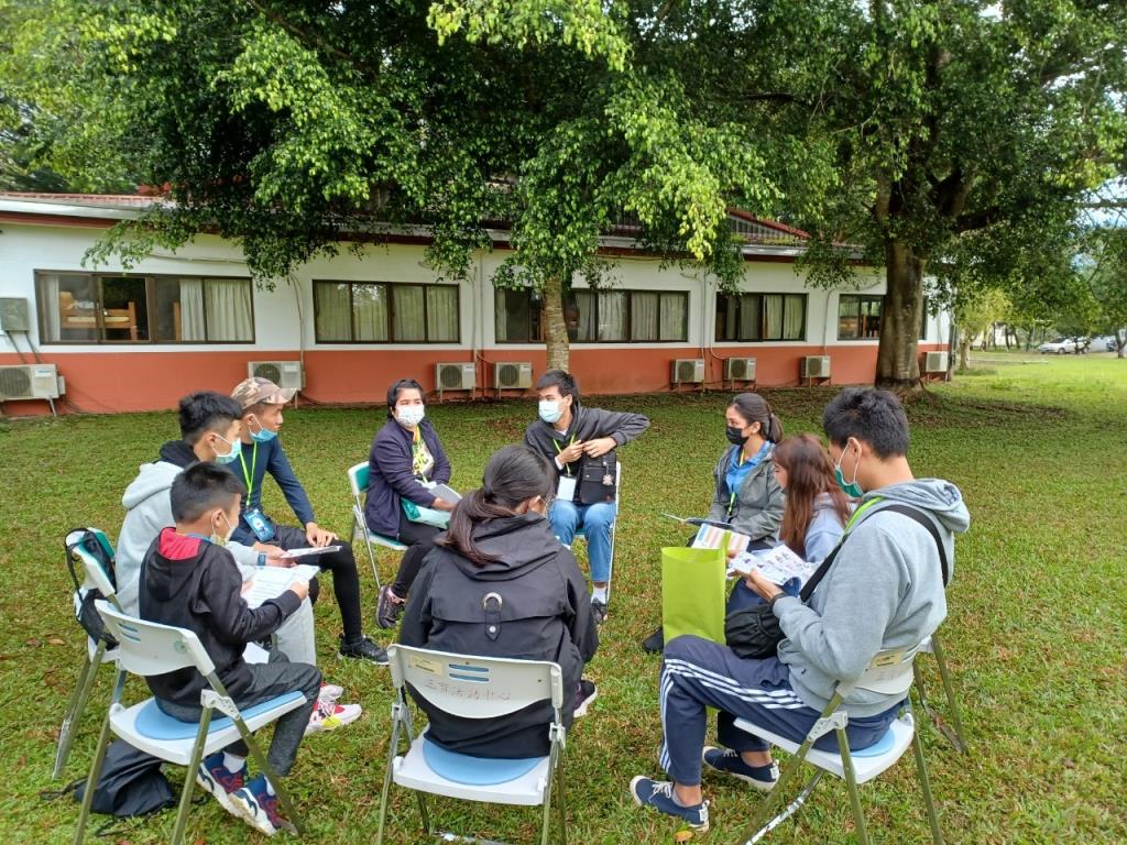 與菲律賓學生互動交流 英語教育標竿計畫參與2022菲台冬令營