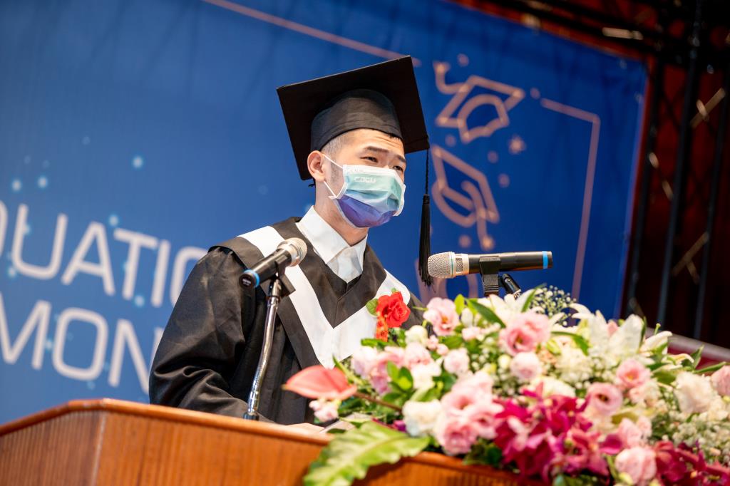 長榮大學線上畢業典禮 台灣之光盧彥勳用自身歷程勉勵學生
