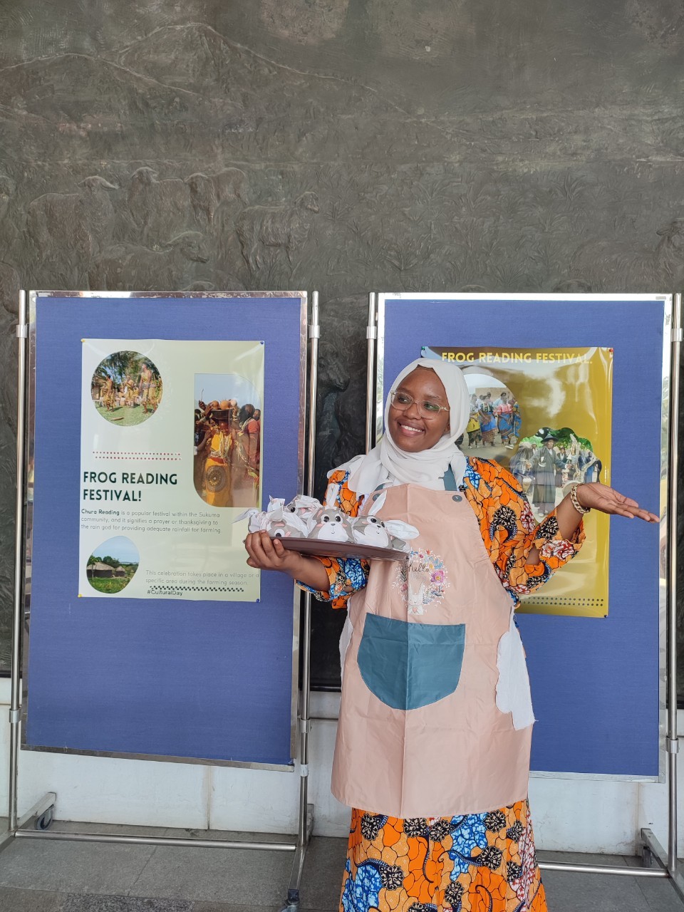坦尚尼亞學生介紹Frog Reading Festival，以及坦尚尼亞的美食