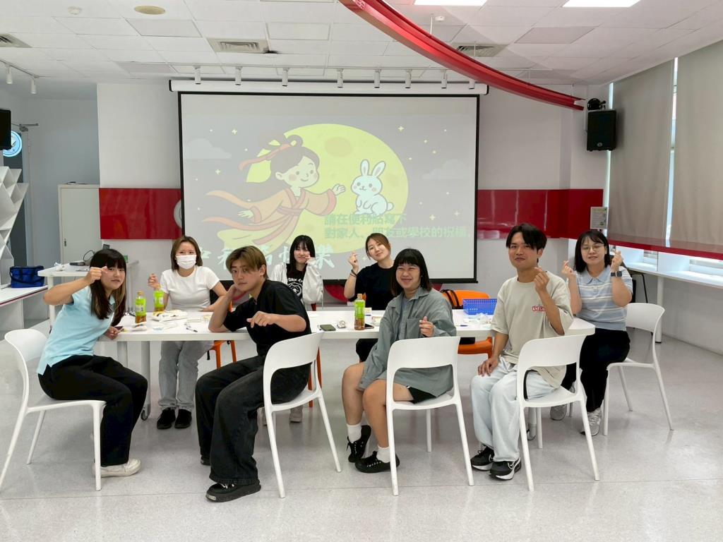 月圓相聚 心暖同在-中秋活動