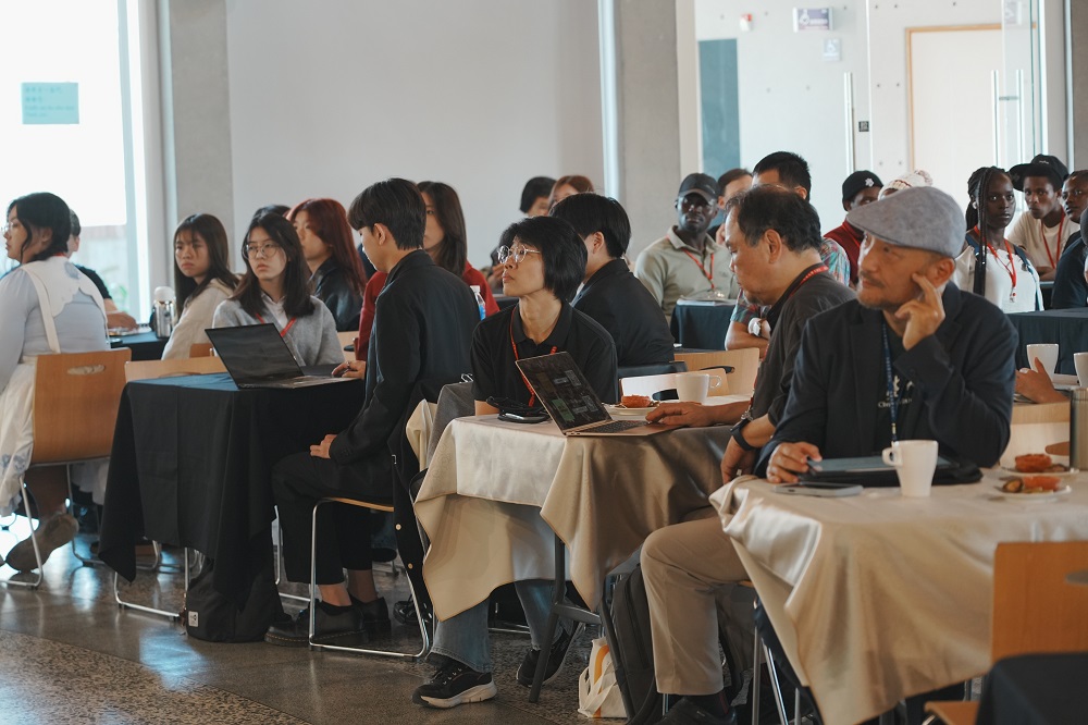 「114 年度 USR 跨『遇』暨高教深耕聯合成果展」於行政大樓一樓大廳舉行