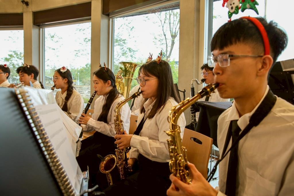 管樂團演奏