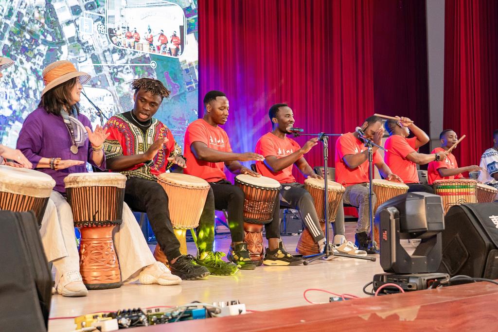 春日相聚・愛滿長榮  長榮大學感恩餐會席開68桌 募得500萬元用於學生助學與校務發展