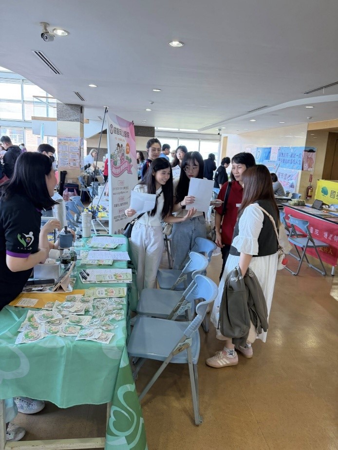 點亮護理之路！ 長榮大學護理學系就業博覽會邀集全台22家頂尖醫療機構進駐搶才