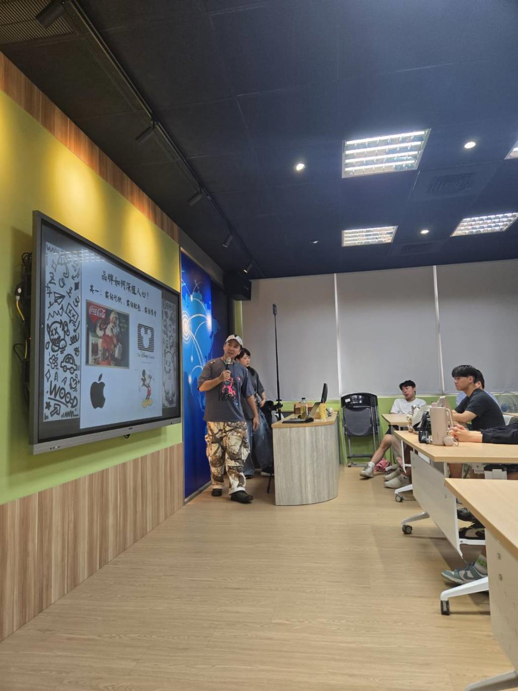 從街頭走向跨境！潮流品牌 WOO:D 聯手長榮國企系產學聯盟，點燃電商實戰火種
