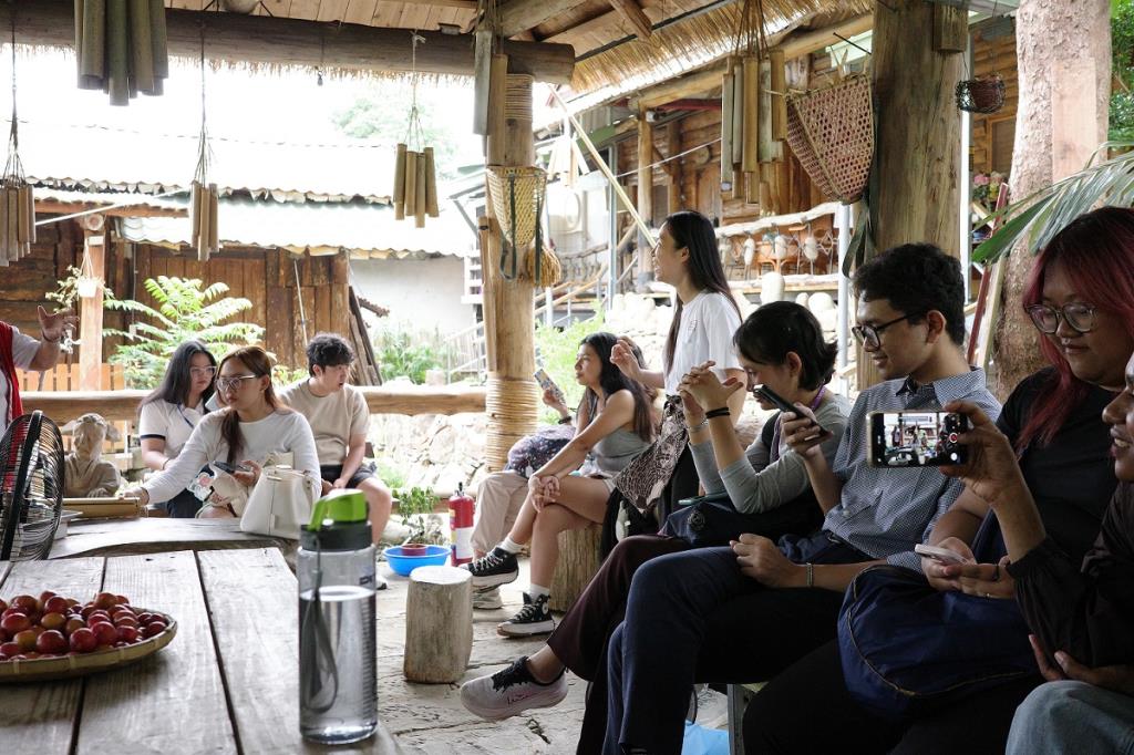 跨越國界的12天：長榮大學GlobEEs國際交流，匯聚世界青年共創豐富而難忘的學習旅程