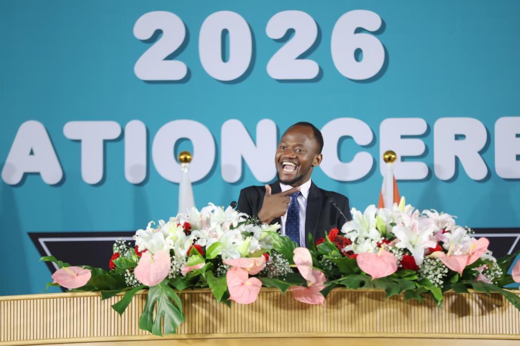 長榮大學2026畢業典禮盛大舉行　校友Nathan與畢業生程建凱以生命故事感動全場