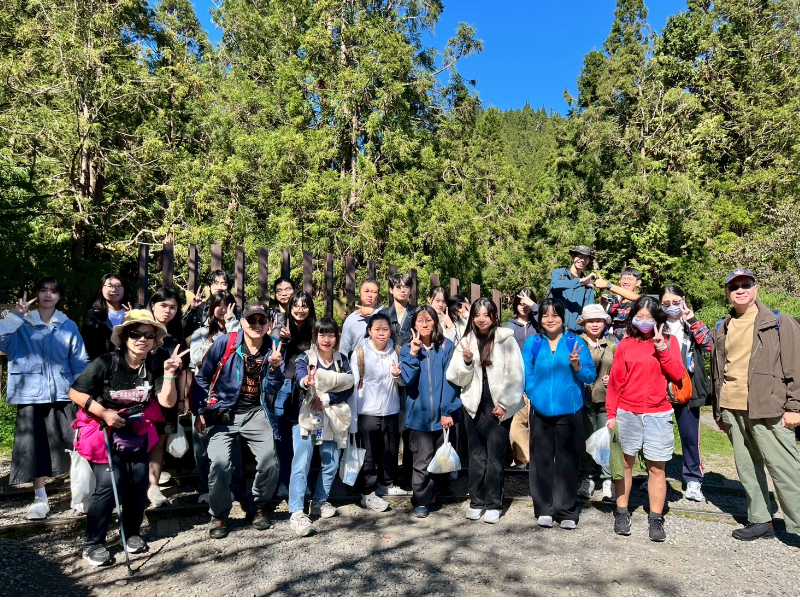 這是關於【2025山海圳國家級綠道－27位師生特富野古道走讀】這一則訊息的封面圖片