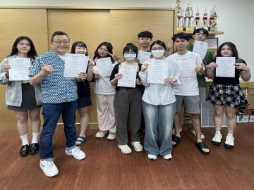長榮大學國企系勇奪2025崇越行銷大賞三組「佳作獎」 展現AI行銷創新實戰力