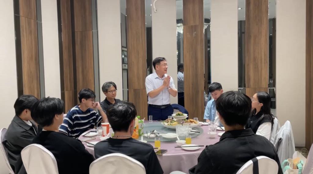 長榮大學土地管理與開發學系舉辦畢業餐會　溫馨歡送大四畢業生