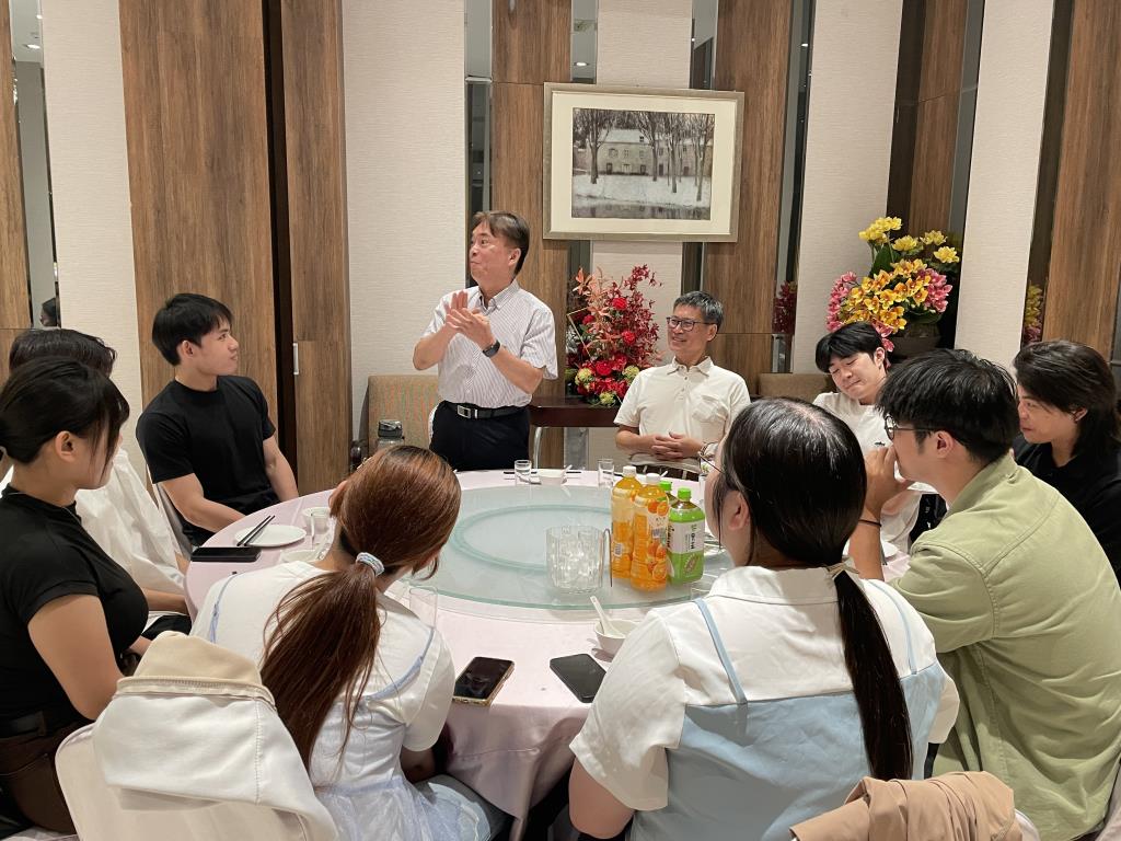 長榮大學土地管理與開發學系舉辦畢業餐會　溫馨歡送大四畢業生