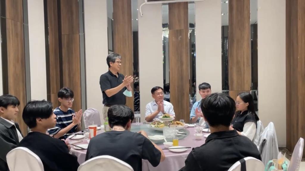 長榮大學土地管理與開發學系舉辦畢業餐會　溫馨歡送大四畢業生