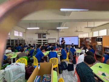 115.08.05  瀛海高中暑假大學課程
