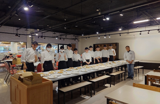 圖片1  潘思勤老師輔導－中餐烹調丙級檢定衝刺練習