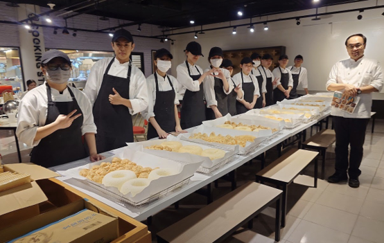 圖片2  鄭雅洲老師輔導－西點蛋糕丙級檢定衝刺練習