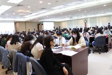 臺灣社會工作專業未來發展趨勢