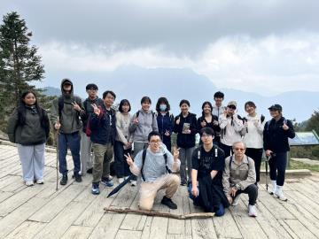 115.04.18通識中心與校牧室聯合辦理山海圳國家級綠道-鹿林山麟趾山走讀