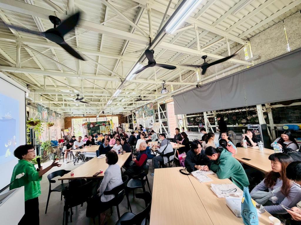 暖流湧動！114學年度長榮大學護理學系系友回娘家，凝聚「傳承之光」力量