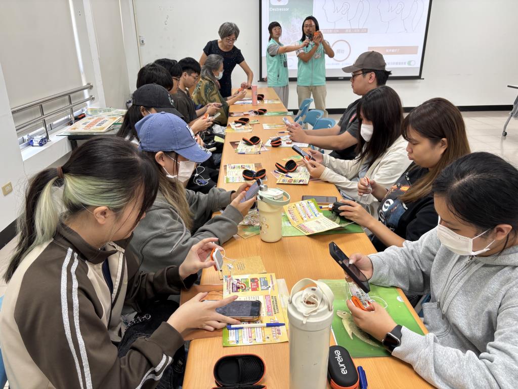 南市府推動大專院校市政參訪計畫 長榮大學師生走進心理健康服務現場