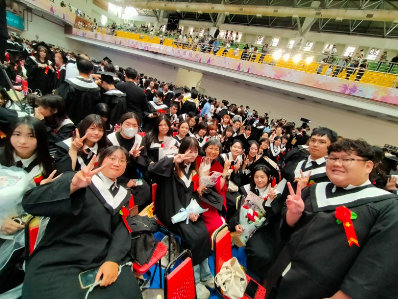 114年長榮大學健康心理學系畢業典禮側記-主任導師給同學的話
