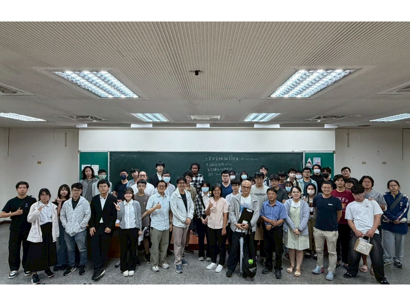 長榮大學資工系、資管系聯合舉辦專題期中審查