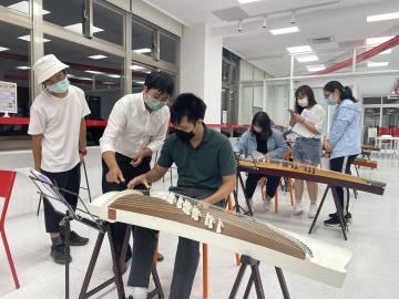 2022.10.06 Cultural Lecture - Guzheng Talks about Taiwanese Songs