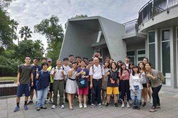 參訪台南市巴克禮紀念公園，結合所學創造app