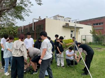 115.04.17 自動氣象塔架設練習