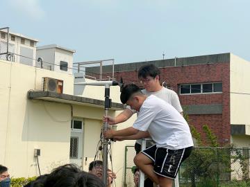 115.04.17 自動氣象塔架設練習